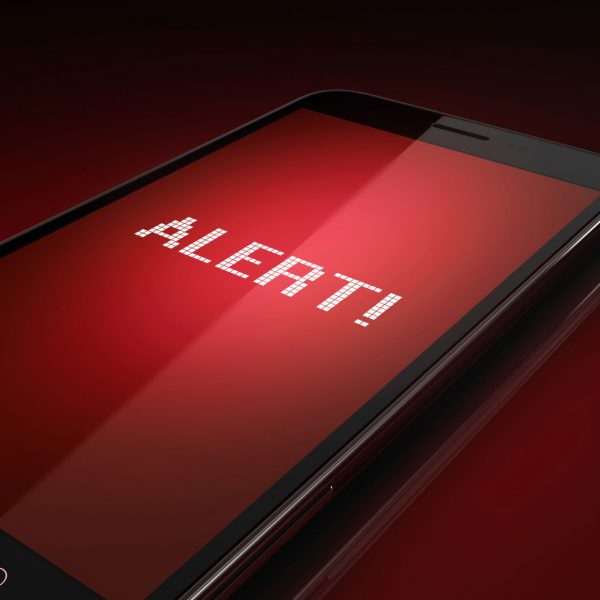 Smart phone displaying an emergency notification